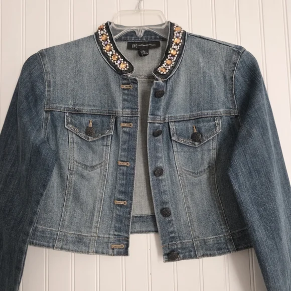 INC Women’s Crop Denim Jacket with Embellished Collar. Size L - Picture 3 of 9